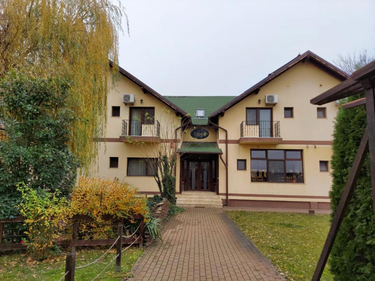 Pensiunea Lunca Arad Exterior foto